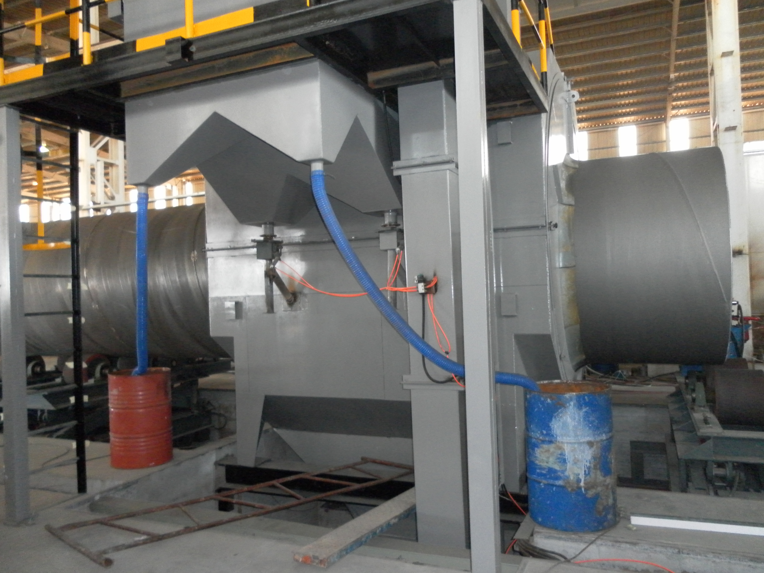 Steel Pipe External Surface Shot Blasting Machine Showcase and Applications